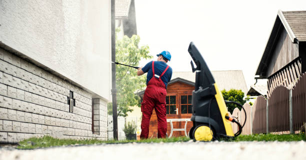 Spring Cleaning in Lakeland Village, CA